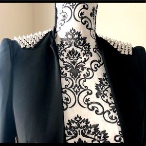 Zara Women’s Blazer